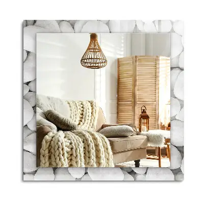 Miroir rectangulaire avec décoration en pierres blanches lisses