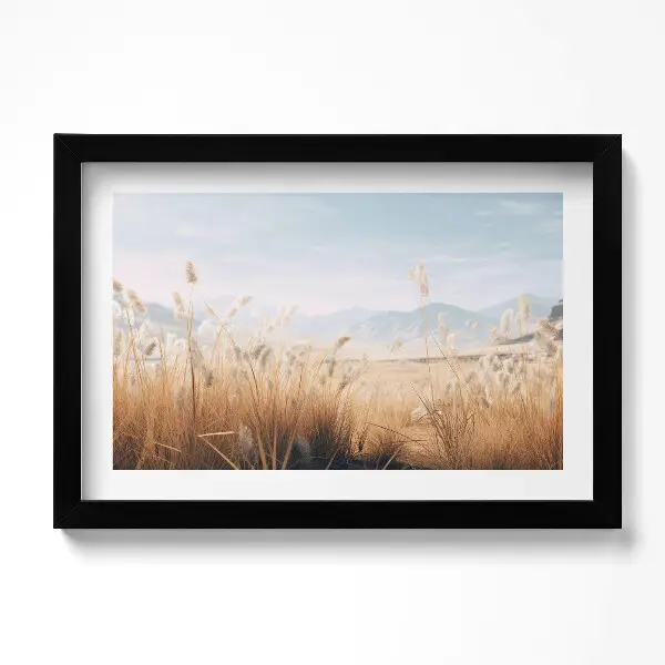 Tableau decoration avec cadre Un paysage romantique d'herbe et de montagnes dans le style bohème